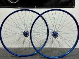 RACE INC. 29x1.75" 36H 3/8" HIGH FLANGE WHEELSET BLUE